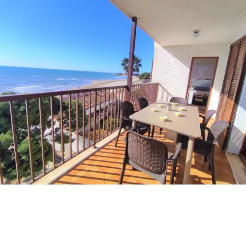 VISTAS FRONTALES VISTA ALEGRE 4-7 Albert Villas