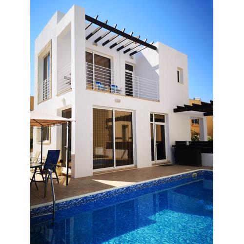 Vitamin Blue Villa Protaras