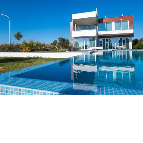 Vivo Mare Beachfront Luxury Residences