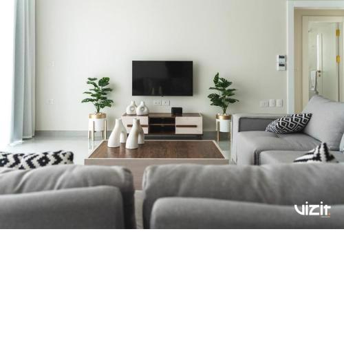 VIZIT 2BR in Lake View Residence