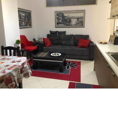 Vlora Attractive Holiday Apartment 2