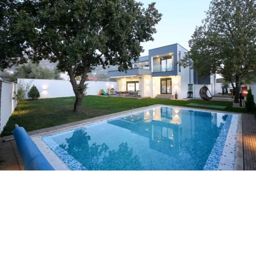VM Villa
