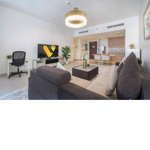Vogue - Dubai Hills Estate Park & pool view with balcony