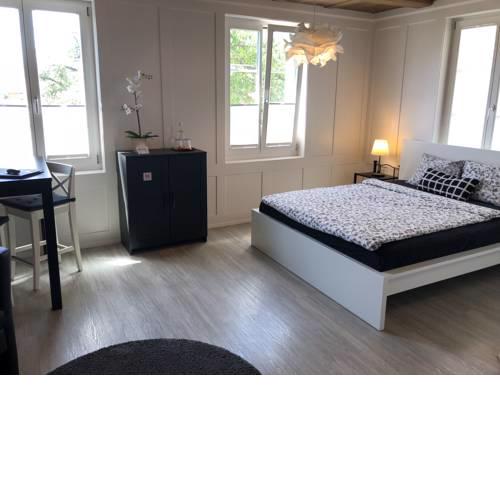 von May Rooms