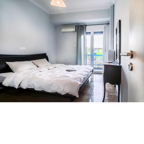 Votanikos Metro Apartment!