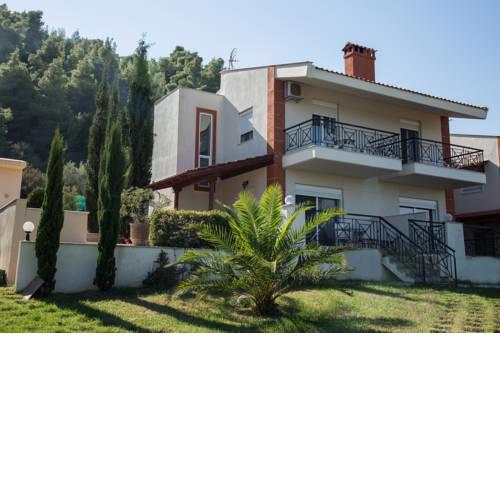 Vourvourou maisonette