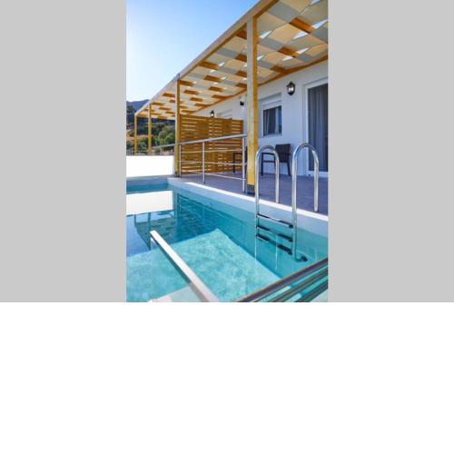 Vrachos Luxury Home 2