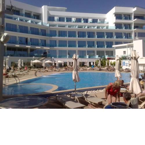 Vrissaki Beach Hotel