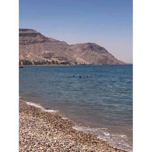 Waht ElhsgazThree bedroom Two bathroom over looking at Red Sea Ein Sokna