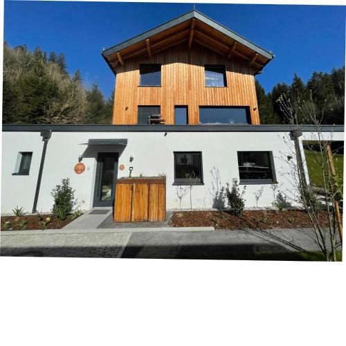 Waldblick - Neubau - Self-Check-In - kein Verkehr - am Wald - Parkplätze vor Tür - apartment or double room