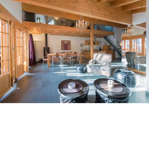 Waldbort Penthouse