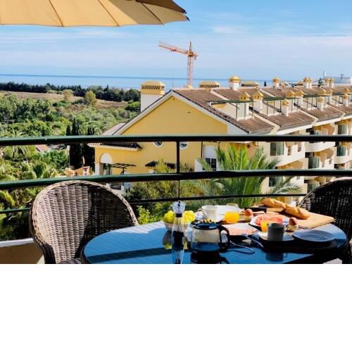 Walking distance to Puerto Banus sea view Apartment