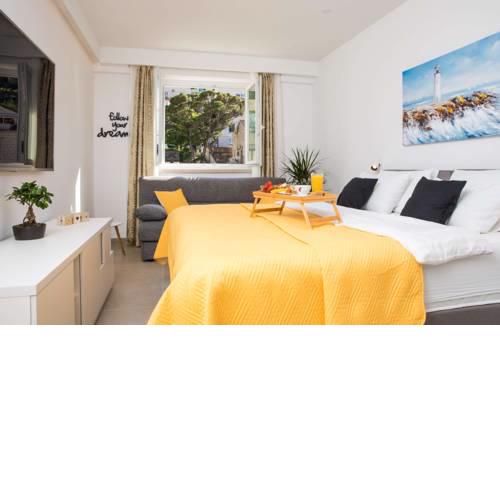 Wanderlust studio apartment