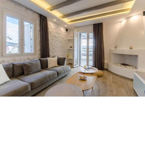 Wave Whisper Villa