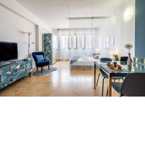 Waves Paradise Home