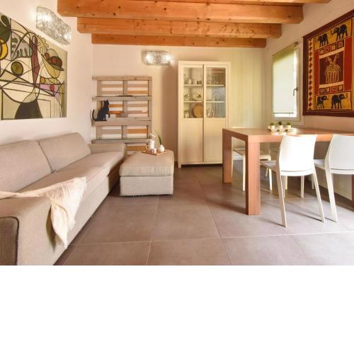Welc-om Golden Apartment