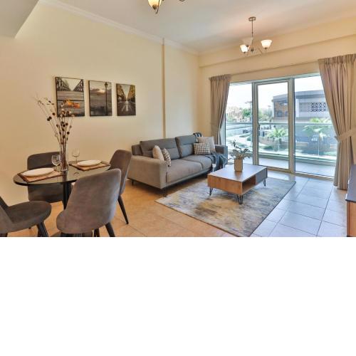 WelHome - Apt amidst golf courses, perfect for sports lovers