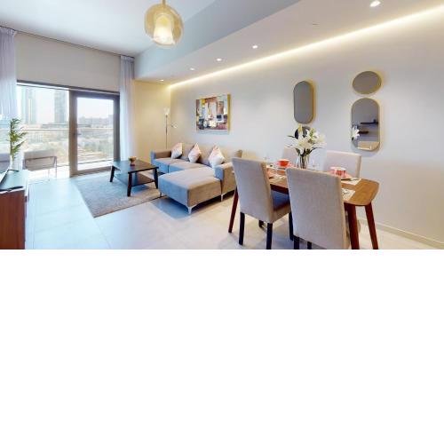 WelHome - Fancy Apartment With City and Dubai Skyline View