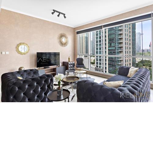 WelHome - Luxurious apartment with Burj Khalifa views