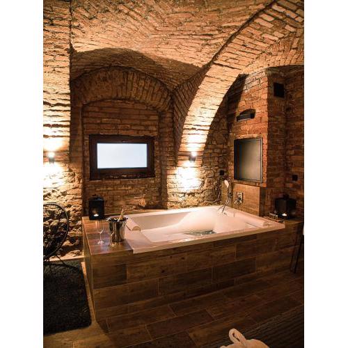 Wellness Gallery Apartments