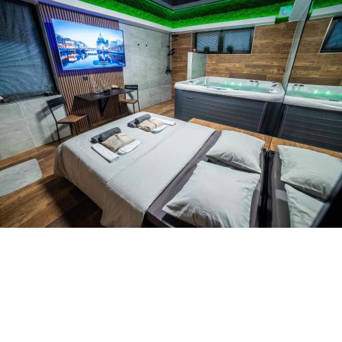Wellness & Penzion, Laudom