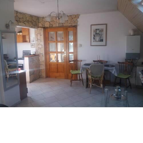 White Apartman