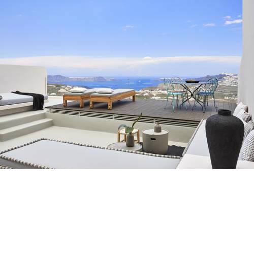 White & Co. La Torre Suites