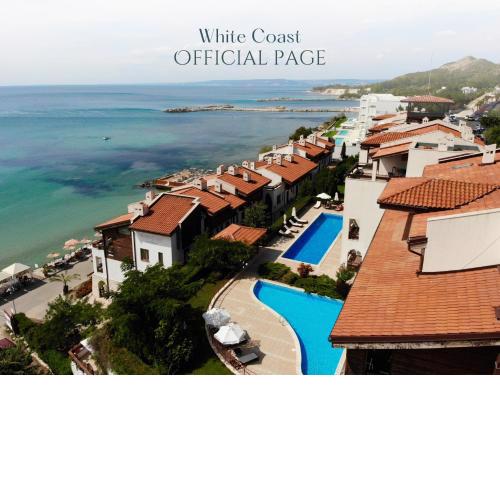 White Coast Beach Apartments