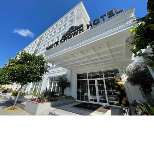 WHITE CROWN HOTEL
