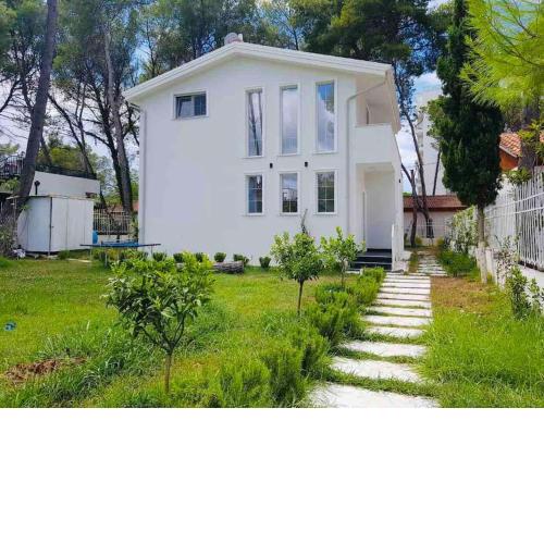 White House