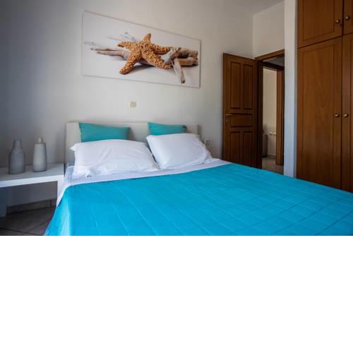 White in Paros Suite