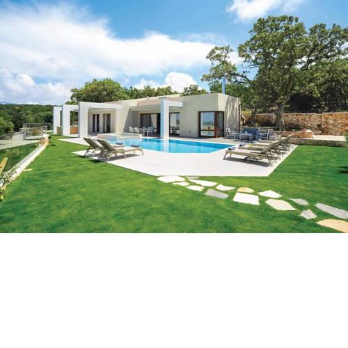 White Oak Tree Villa