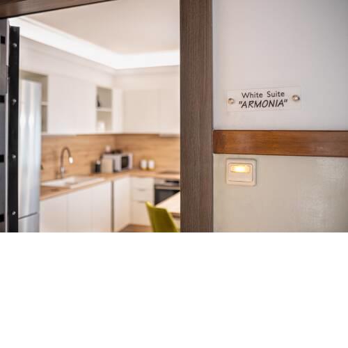 White Suite Armonia