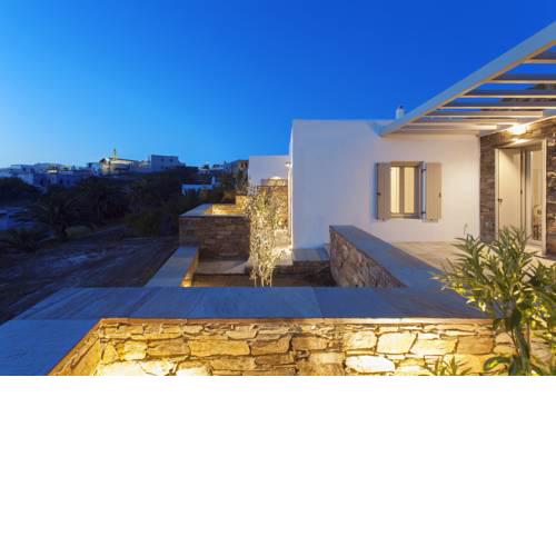 White Tinos Luxury Suites
