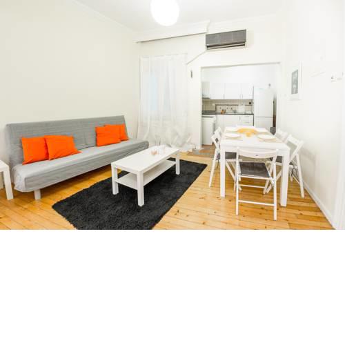 White Tower Luxury Apartment