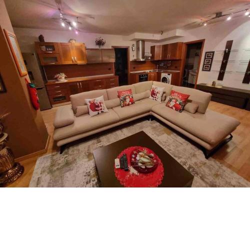 Wilson Square Apartment
