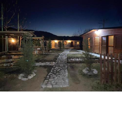 Windmill Shkodra Gesthouse Camping & Grill