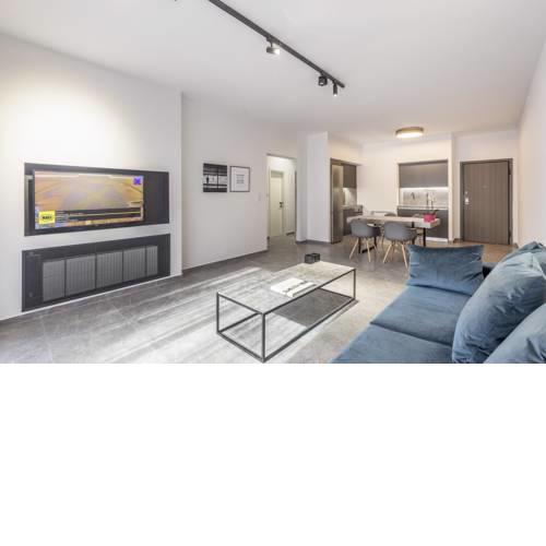 Winsome City Apartment