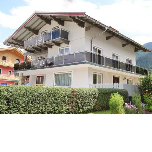 Winter Chalet Kaprun