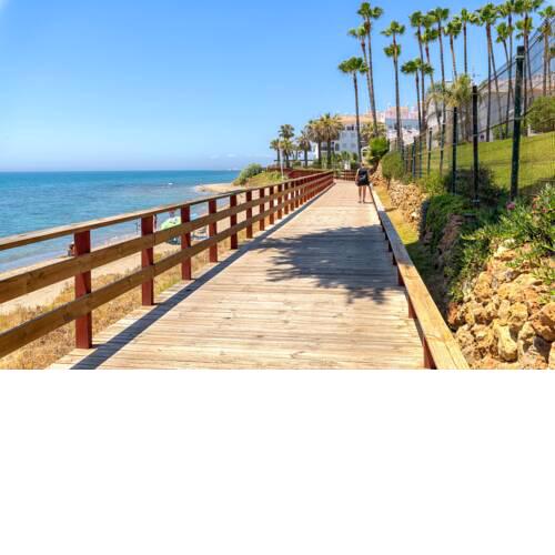 WintowinRentals Calahonda Beach, Pool & Comfort