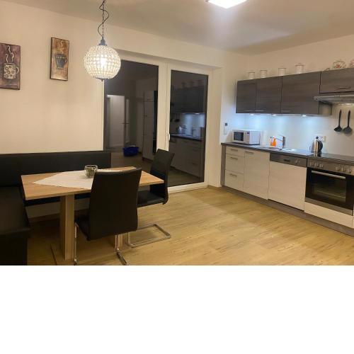 Wohnung City Nord mit Balkon