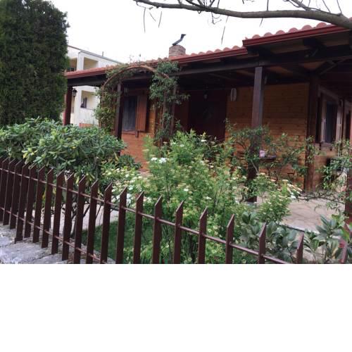 WOODEN HOUSE IN IOANNINA