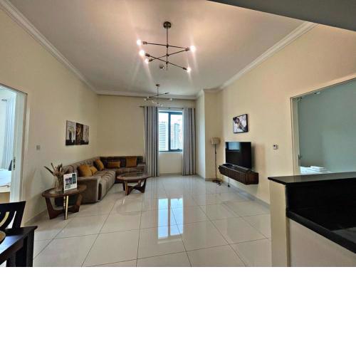 Work/Relaxation Blend Apartment