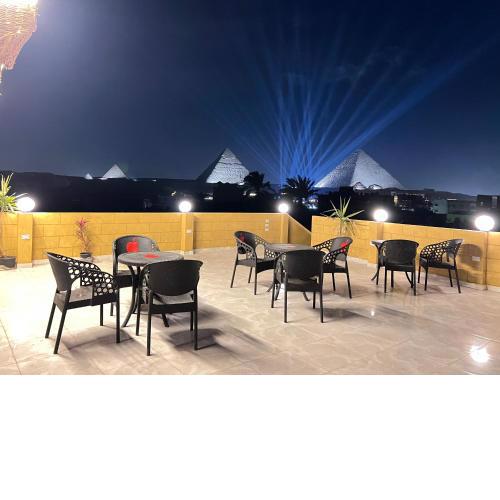 World of The Pyramids INN