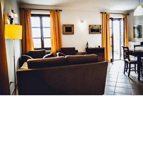 Wunderschöne Ferienwohnung in Bricco San Giovanni mit Großer Terrasse