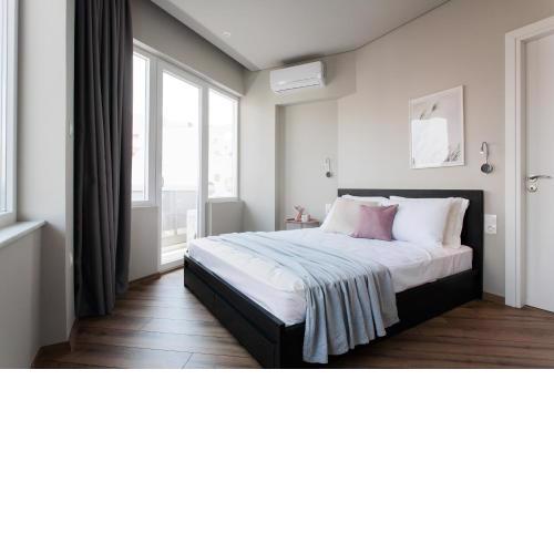 WYZ Athens Apartments by UPSTREET