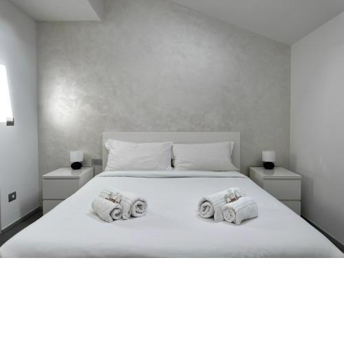 Xenia Apartments - Milano Studio Deluxe - Design & Comfort
