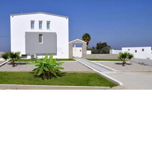 Xenos Villa 4 - Luxury Villa With Private Swimming Pool Near The Sea