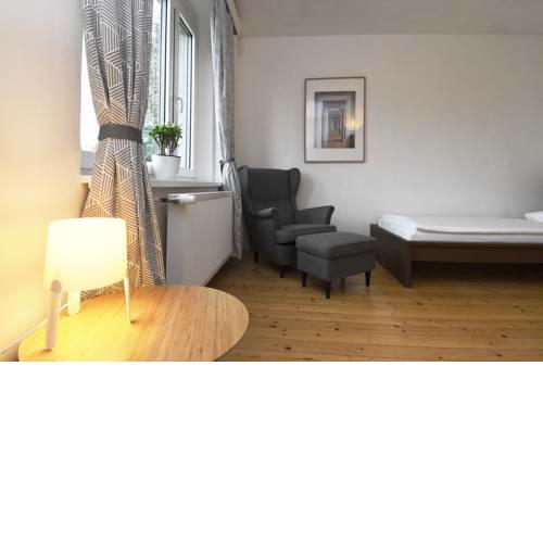 Xyst apartments