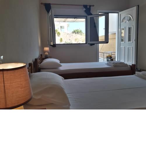 Yannis Residences